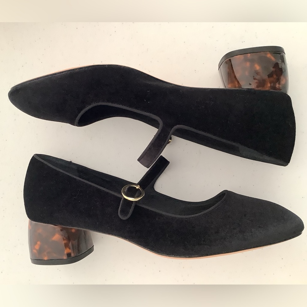 Delta Black Flats with Suede Finish and Strap